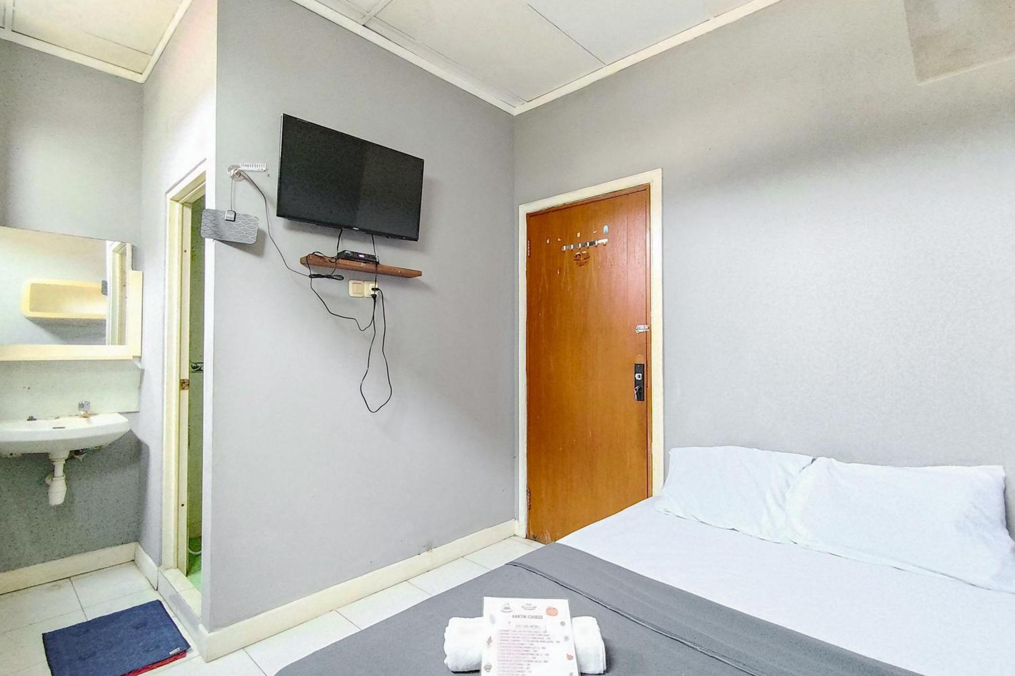 Hotel Rabel Redpartner Jakarta